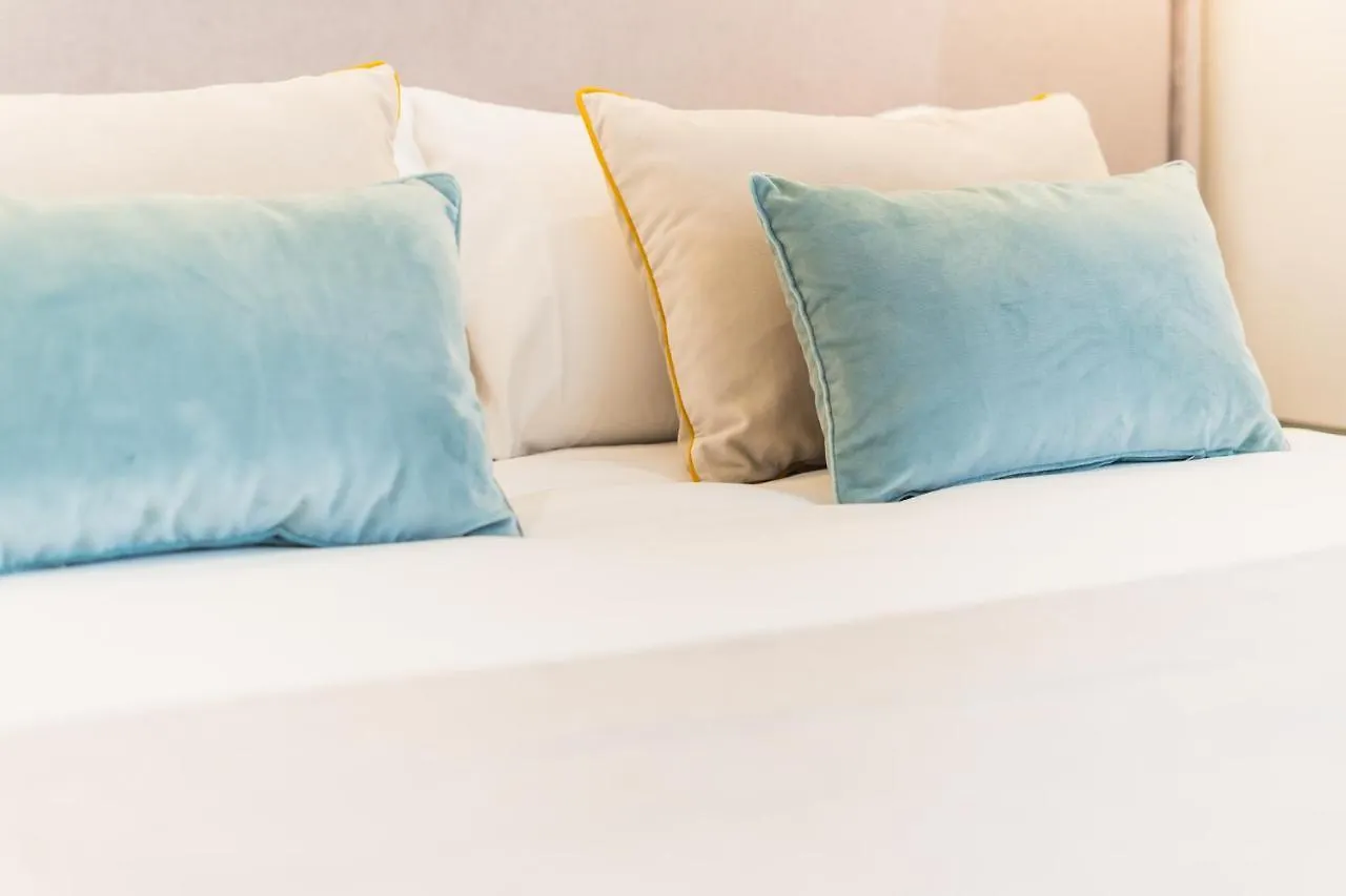 Debambu Suites Malaga