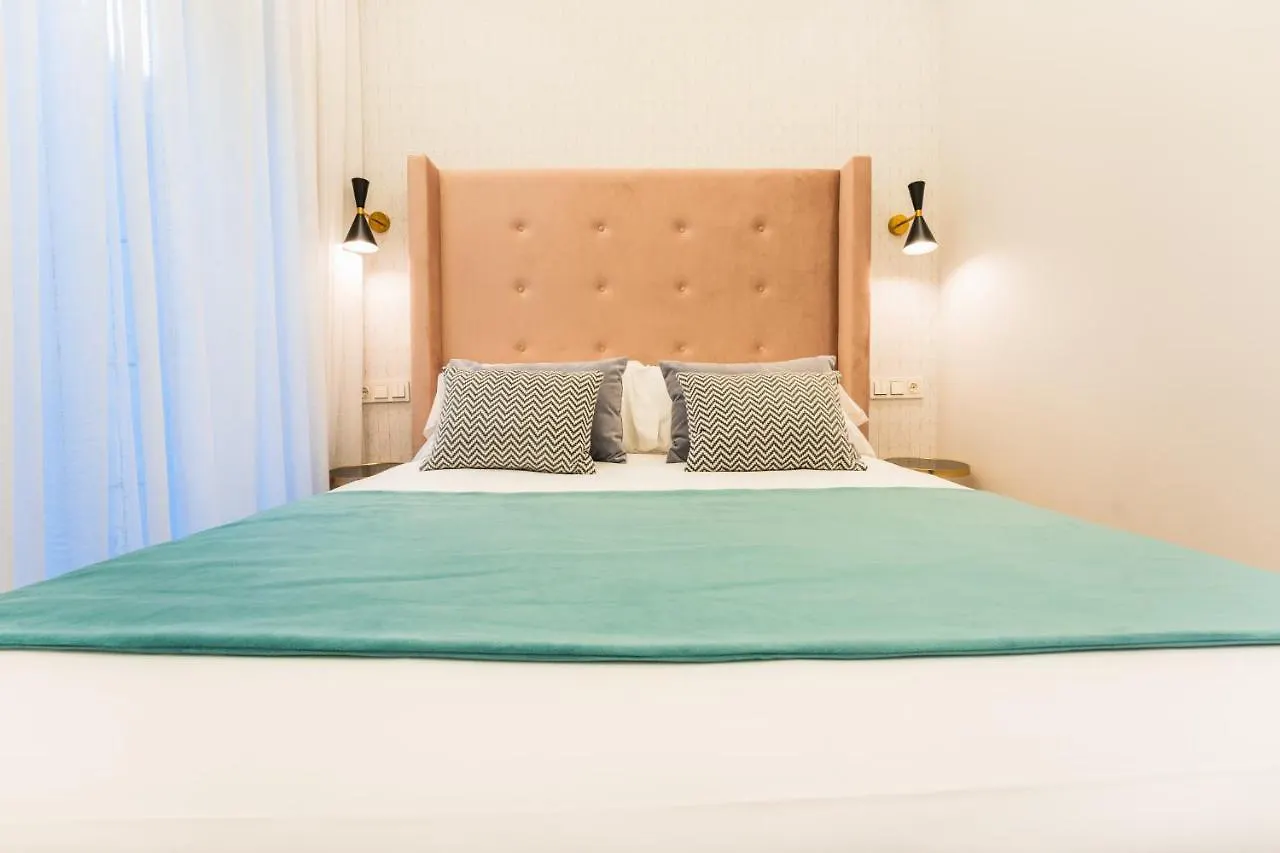 Debambu Suites Malaga