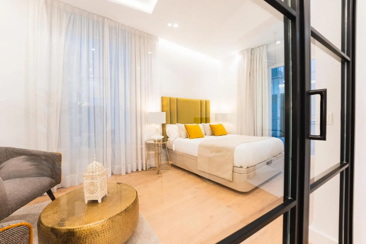 Debambu Suites Málaga 0*,