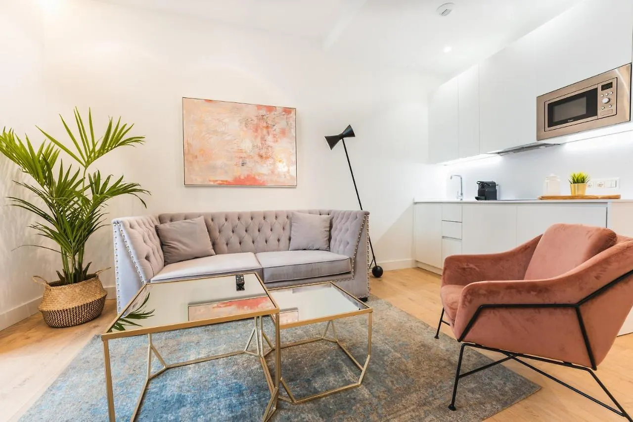 Debambu Suites Malaga Apartment