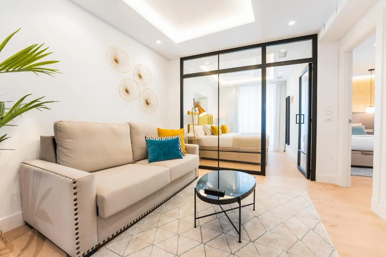 Apartment Debambu Suites Malaga